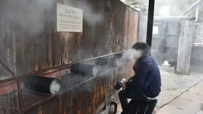日本户外温泉吸入设备.webp.jpg