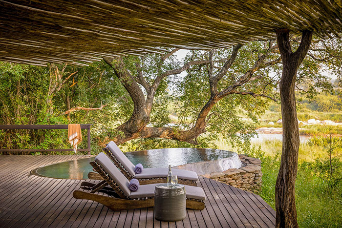 温泉酒店设计，怎样以自然建材，筑就舒适根基？