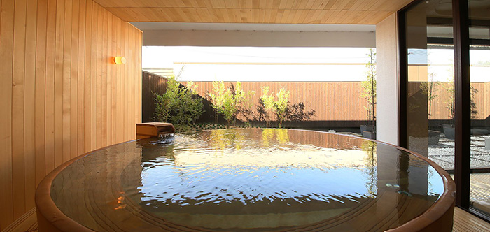 如何在温泉酒店设计中体现个性化服务？